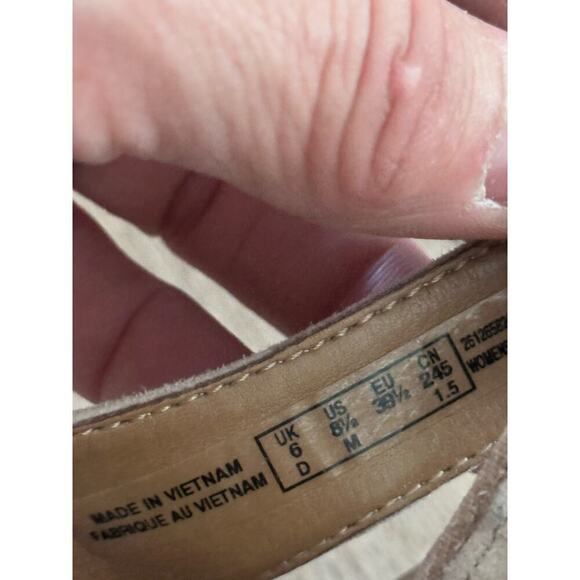 Clarks Ralene Shine Suede Sling Back Open Toe Heeled Strappy Sandals Size 8.5 - Picture 2 of 5